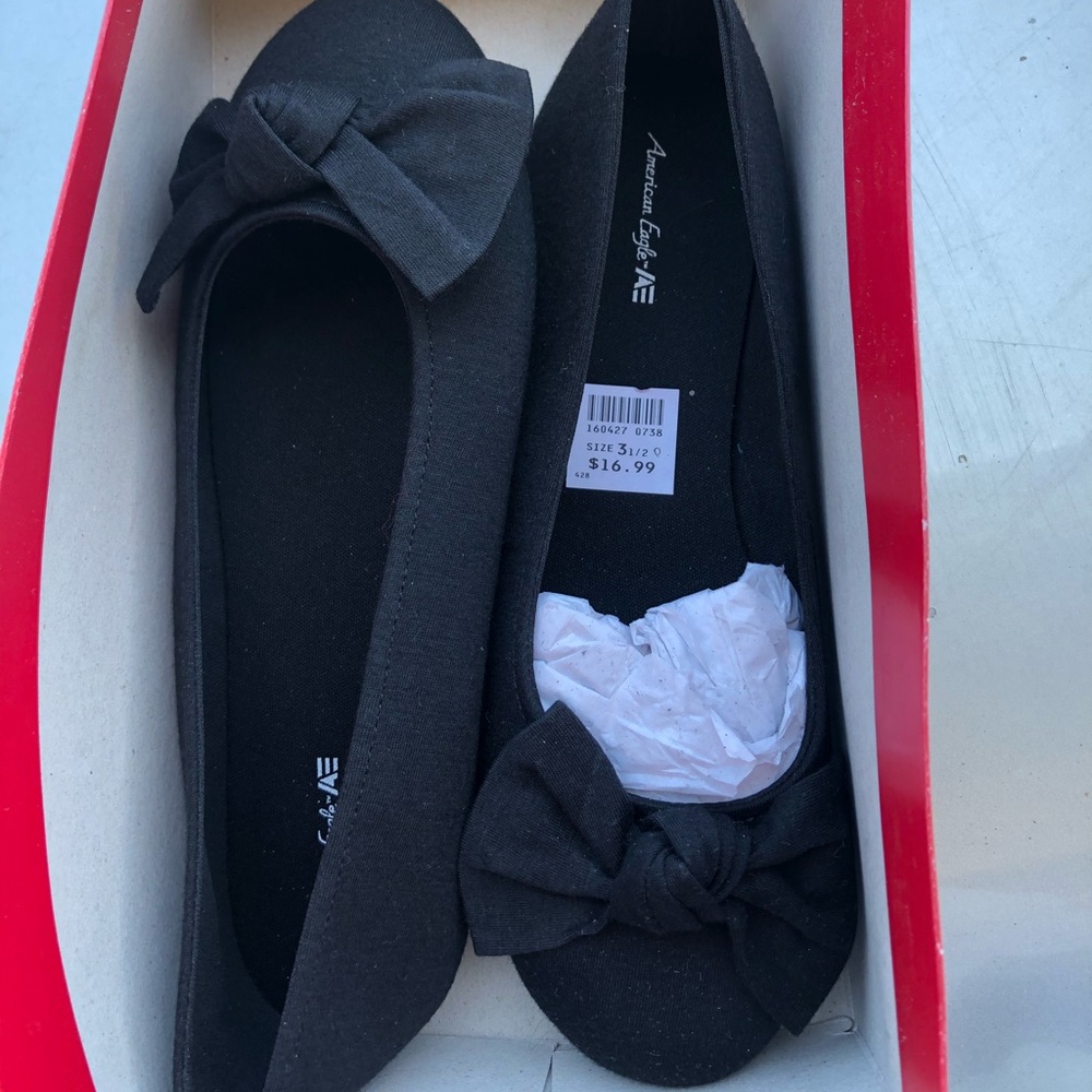 American Eagle Flat Girl Shoes
